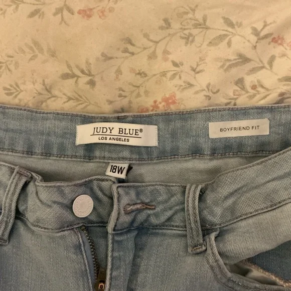 Judy Blue Boyfriend Jeans – Size 18W - Picture 4 of 4